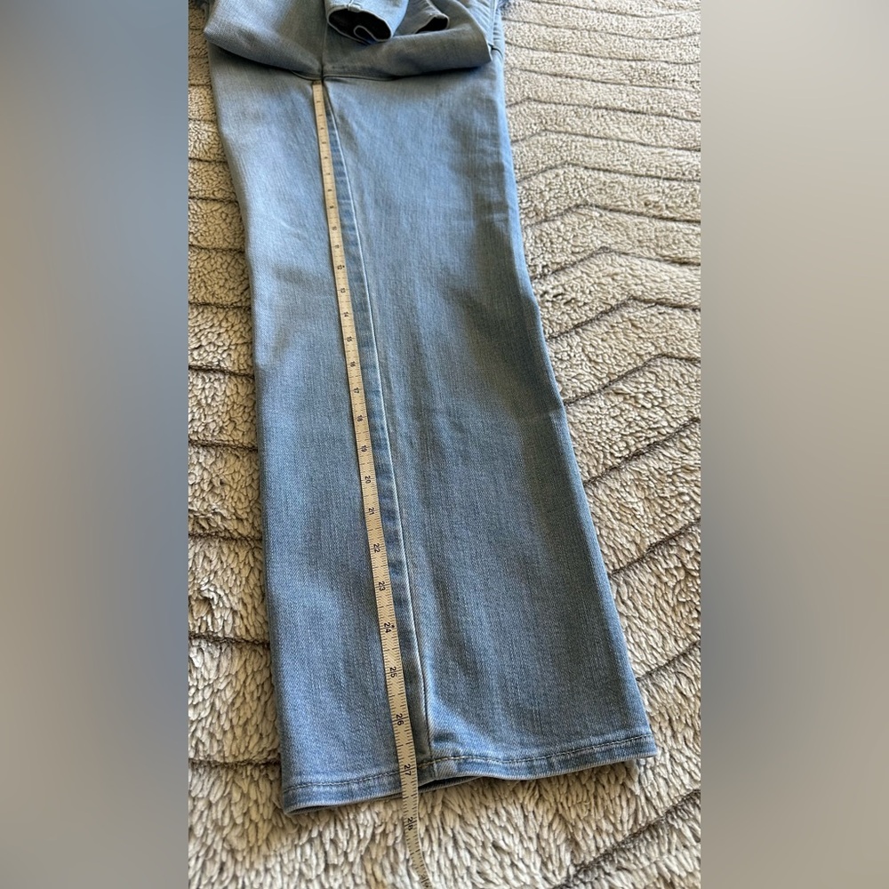 Women’s L’Agence Light Wash Blue Straight Leg Jeans Stretch High Rise Size 32 - Picture 9 of 9